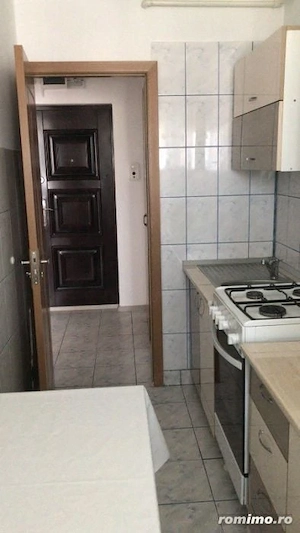 Inchiriez apartament 1 camera in zona Circumvalatiunii - imagine 3