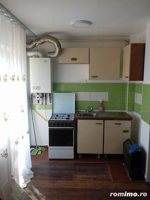 De inchiriat apartament 1 camera in zona Bucovina cu centrala proprie - imagine 2