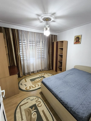 Apartament cu 3 camere, zona Mircea cel bătrân, 600  negociabil  - imagine 3