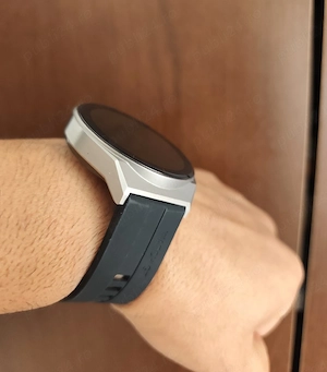 Huawei Watch GT 3 Pro Titanium   Ecran Safir Impecabil   Carcasă din Titan  Baterie Excelentă