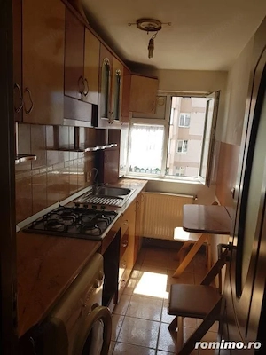 De inchiriat apartament  2 camere zona Soarelui - imagine 5