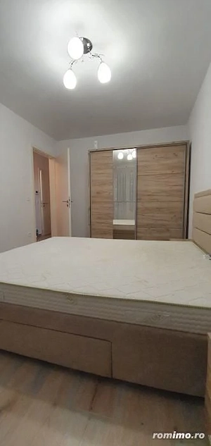 Apartament cu 2 camere de vanzare in zona Girocului