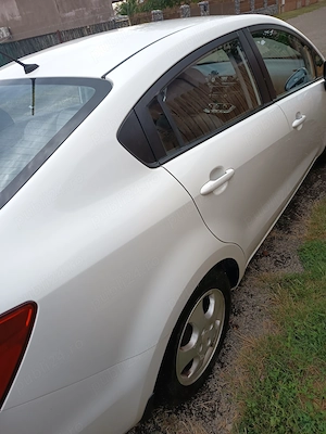 Vinzare KIA Rio  - imagine 5