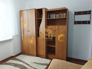 Apartament 3 camere in zona centrala Moldova Noua - imagine 13