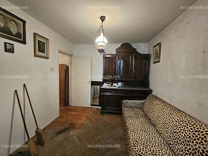 Apartament 3 camere, semidecomandat, parter, confort 2, boxă, Bd. Cetății, aproape de Iulius Mall - imagine 6