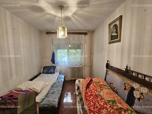 Apartament 3 camere, semidecomandat, parter, confort 2, boxă, Bd. Cetății, aproape de Iulius Mall - imagine 4