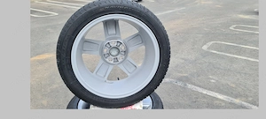 Jante aliaj 17" originale Toyota 5x114.3 butuc 60.1 Anvelope all season 225/45/17 An 2024 Lexus,BYD - imagine 2