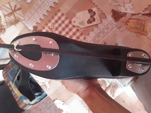 Vand patine noi din piele nr 44 in orasul Turda 