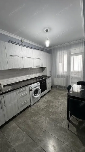 De inchiriat apartament cu o camera zona Complex Studentesc