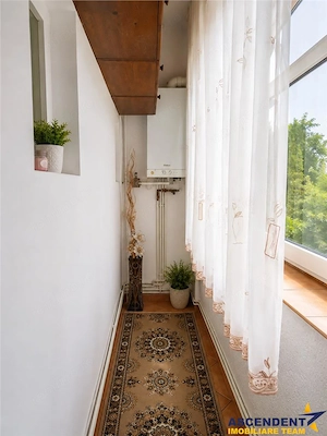 Pet friendly,70 mp, decomandat,Centrul Civic:Regiunilor,regim vila,balcon - imagine 3
