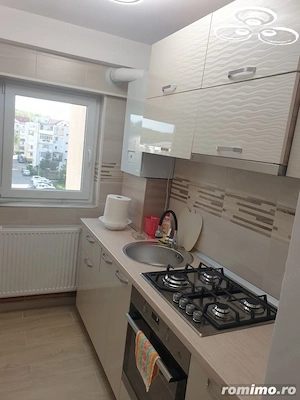 De vanzare apartament  cu o camera zona Complexul Studentesc cu centrala proprie - imagine 2