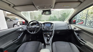 Ford-Focus-1.5 Benzina R.A.R.EFECTUAT-BI-Xenon-150 cp-Lane Assist-Euro 6 Rate sau Cash Livrare  - imagine 10