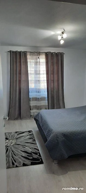 apartament doua camere de inchiriat zona Cetatii cu centrala proprie