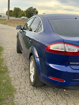 Ford Mondeo Mk4 2.0 TDCI - imagine 10