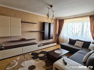 Apartament cu 3 camere de inchiriat in zona Centrala - imagine 3