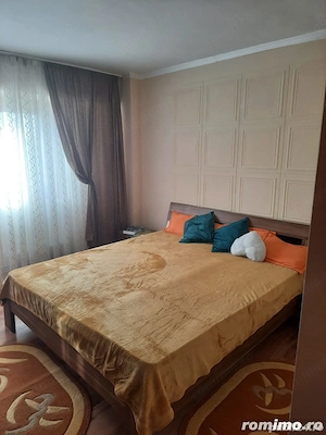 De inchiriat garsoniera zona in Badea Cartan