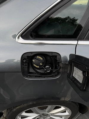 Audi A4 B8 2.0 TDI Botoșani  - imagine 10