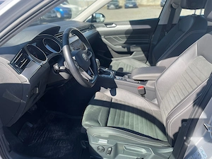 OCAZIE   Passat Elegance cu doar 48.500 KM, 2.0 TDI 200 CP DSG și o configurație PREMIUM! - imagine 4