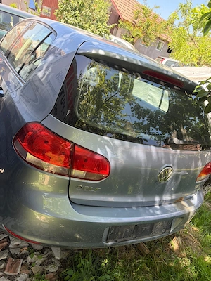 Dezmembrez golf 6 2 0
