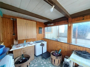 Casa P+1, 5 camere, 150 mp, teren 3815 mp, Zoresti, com. Vernesti - imagine 11