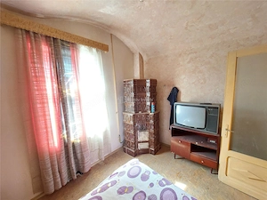 2 camere in cladire P+1,etaj 1, 60 MP,  beci subsol, Ultracentral - imagine 8