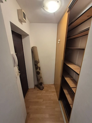 2 Cam-Aradului-5 Min Iulius Town-54MP-Mobilat-Centrala-72.000 Euro! Negociabil - imagine 17
