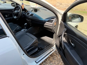 Renault Megane III GT Line 1.5 dCi 110 CP EDC Automată   2011   Euro 5 - imagine 6