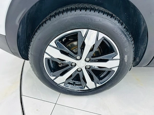 Peugeot 3008 - imagine 9