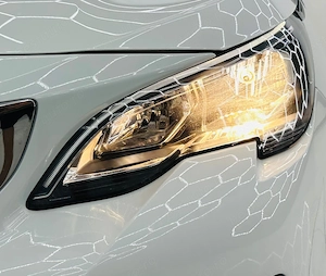 Peugeot 3008 - imagine 10