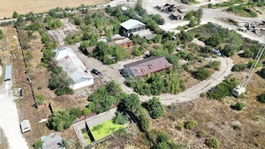 Teren intravilan 15.700 mp si constructii in zona Vrancart/Adjud/Vrancea - imagine 5