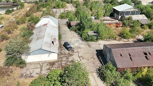 Teren intravilan 15.700 mp si constructii in zona Vrancart/Adjud/Vrancea - imagine 6