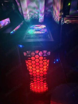 Vând unitate i5 8400 cu tastatura și maus 