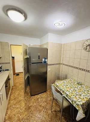 Inchiriere Apartament 3 Camere Semidecomandat Bld. Obregia - imagine 6