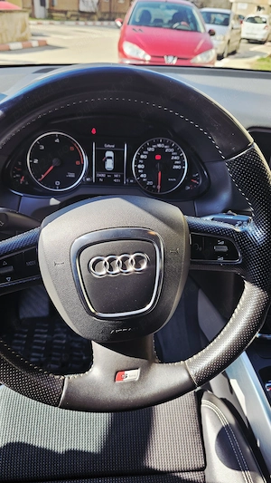 Vând Audi Q5 S line Quattro  - imagine 10