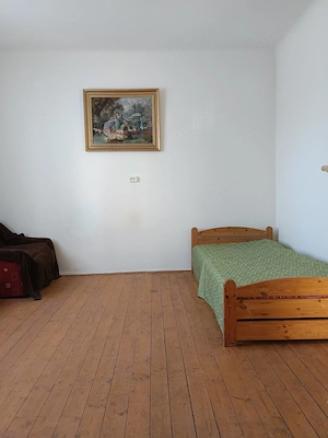 Inchiriez casa 3 camere, anexa, curte mare, zona Gradiste - imagine 4