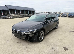 Dezmebrari Wolkswagen , passat, tiguan, passat cc, touareg, golf - imagine 2