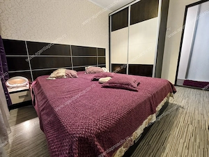 Apartament cu 3 camere decomandate, Siderurgiștilor Vest, etajul 1 - imagine 2