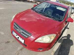 vand kia ceed 1.4 benzina 109cp unic proprietar - imagine 2