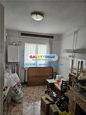 Vanzare apartament 3 camere decomandat Targoviste Central - imagine 11