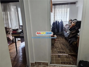 Vanzare apartament 3 camere decomandat Targoviste Central - imagine 13