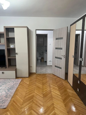 Inchiriez apartament 2 camere complet renovat,mobilat si utilat complet. - imagine 14