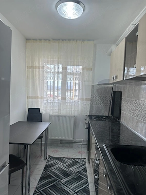 Inchiriez apartament 2 camere complet renovat,mobilat si utilat complet. - imagine 11