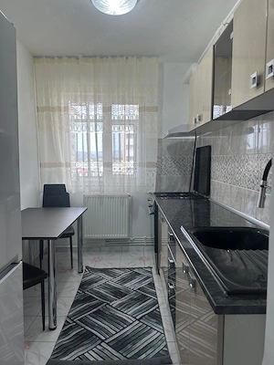 Inchiriez apartament 2 camere complet renovat,mobilat si utilat complet. - imagine 12