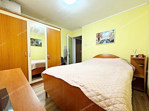 Apartament cu 2 camere dec., situat la parter, în cartierul Micro 21. - imagine 4