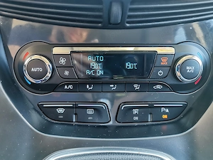 Ford Kuga II - imagine 3