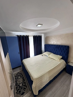 Vand apartament cu 3 camere - imagine 2