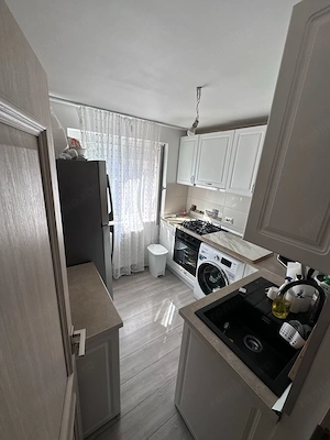 Vand apartament cu 3 camere - imagine 3