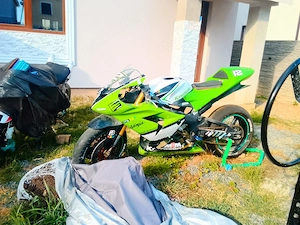 KawasakiZX6R-ZX10R - imagine 2