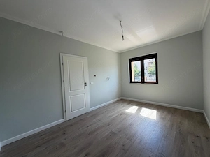 Casă tip duplex despărțit prin spatiu tehnic Dumbrăvița - imagine 14
