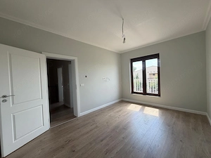 Casă tip duplex despărțit prin spatiu tehnic Dumbrăvița - imagine 10